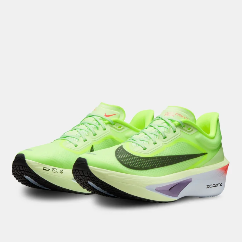 نايكي حذاء الجري زوم فلاي 6 رود للنساء